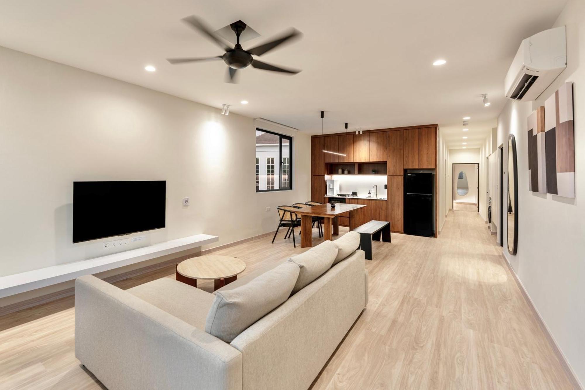 Codrington House - Boutique Apartments George Town Eksteriør bilde