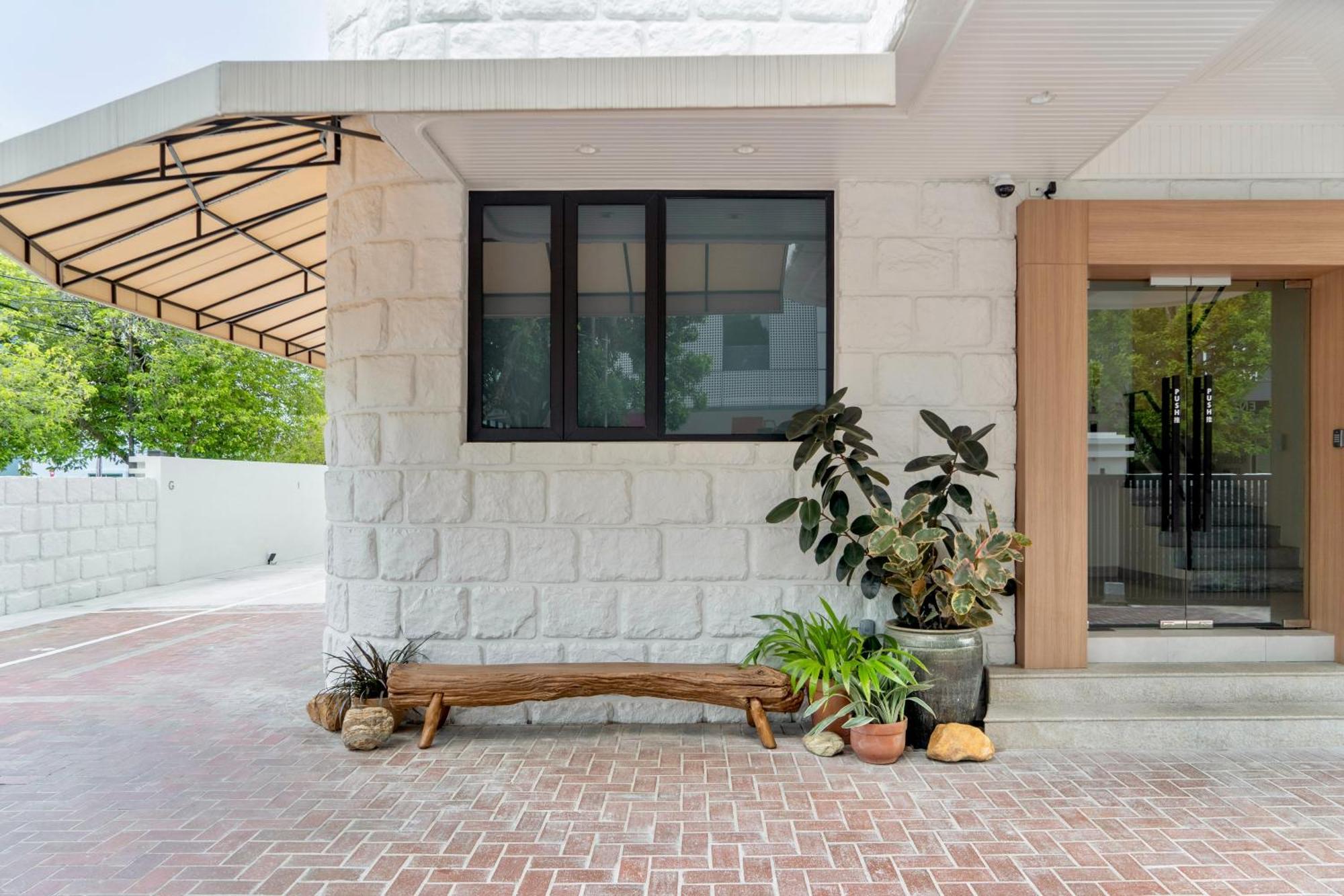 Codrington House - Boutique Apartments George Town Eksteriør bilde